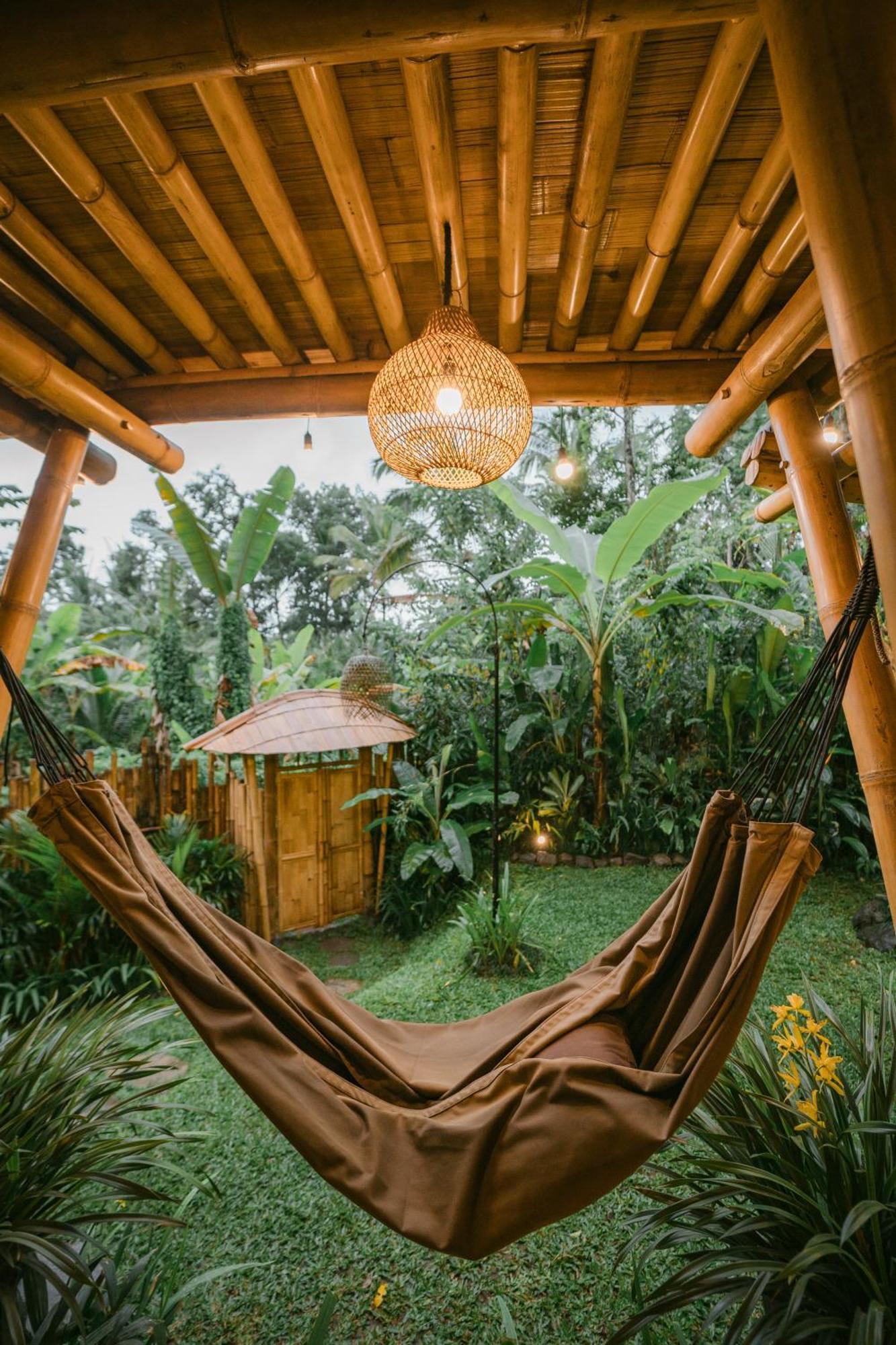 Villa Alamvaya Bali Bamboo House à Sidemen  Extérieur photo