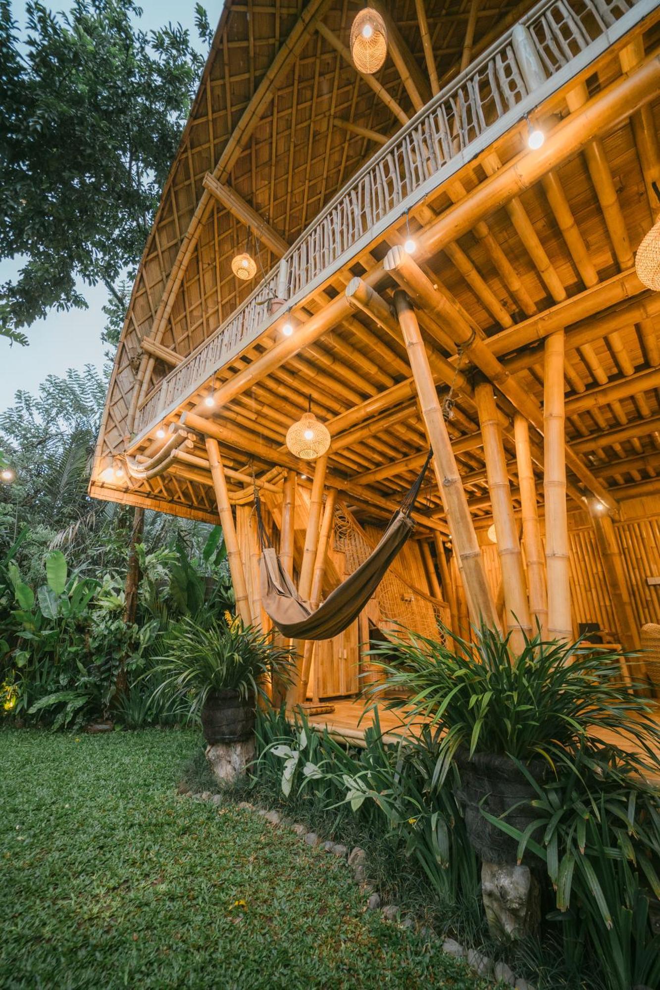 Villa Alamvaya Bali Bamboo House à Sidemen  Extérieur photo